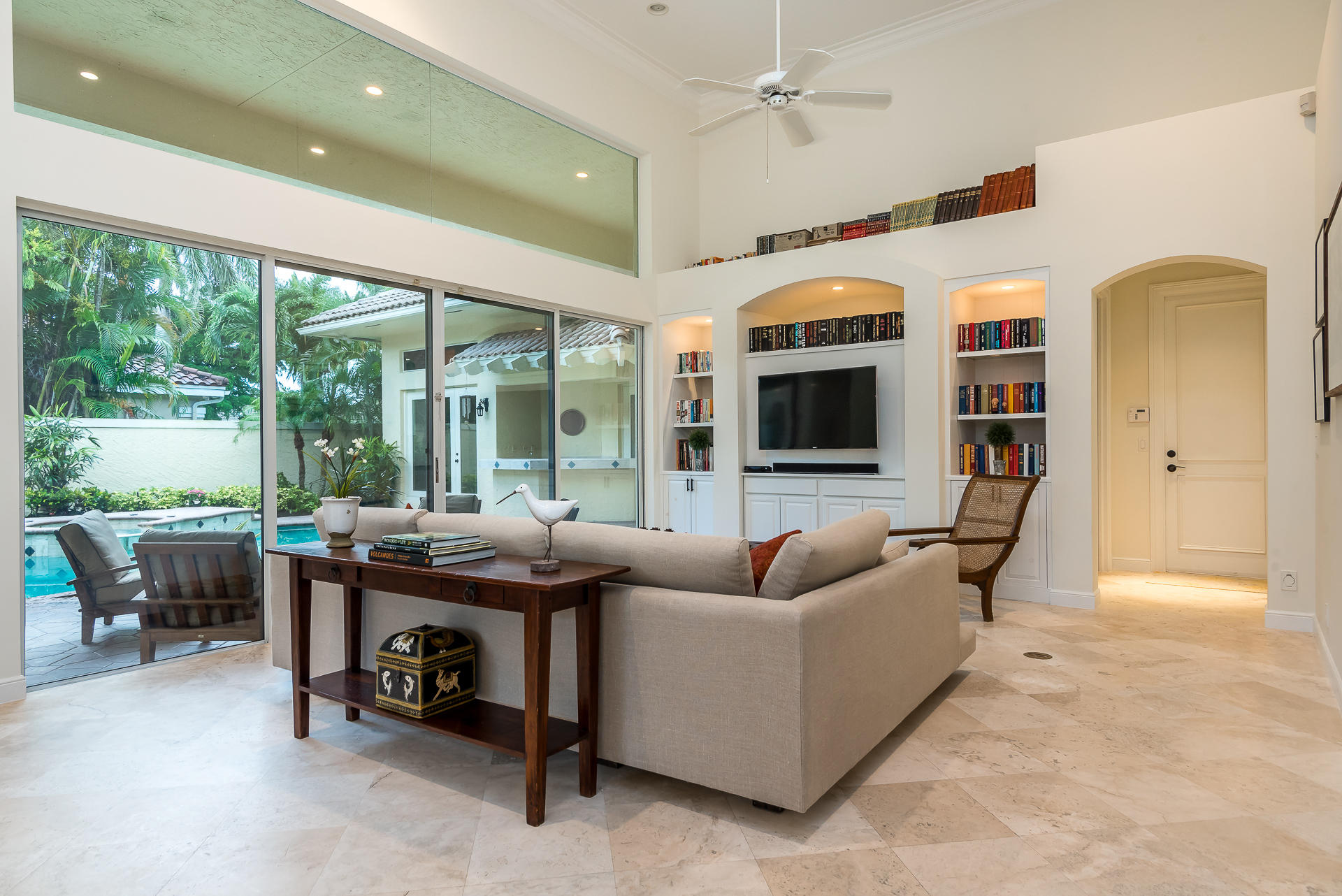 6494 Northwest 32nd Way Boca Raton, FL 33496 - Photo 14 of 35 Family room