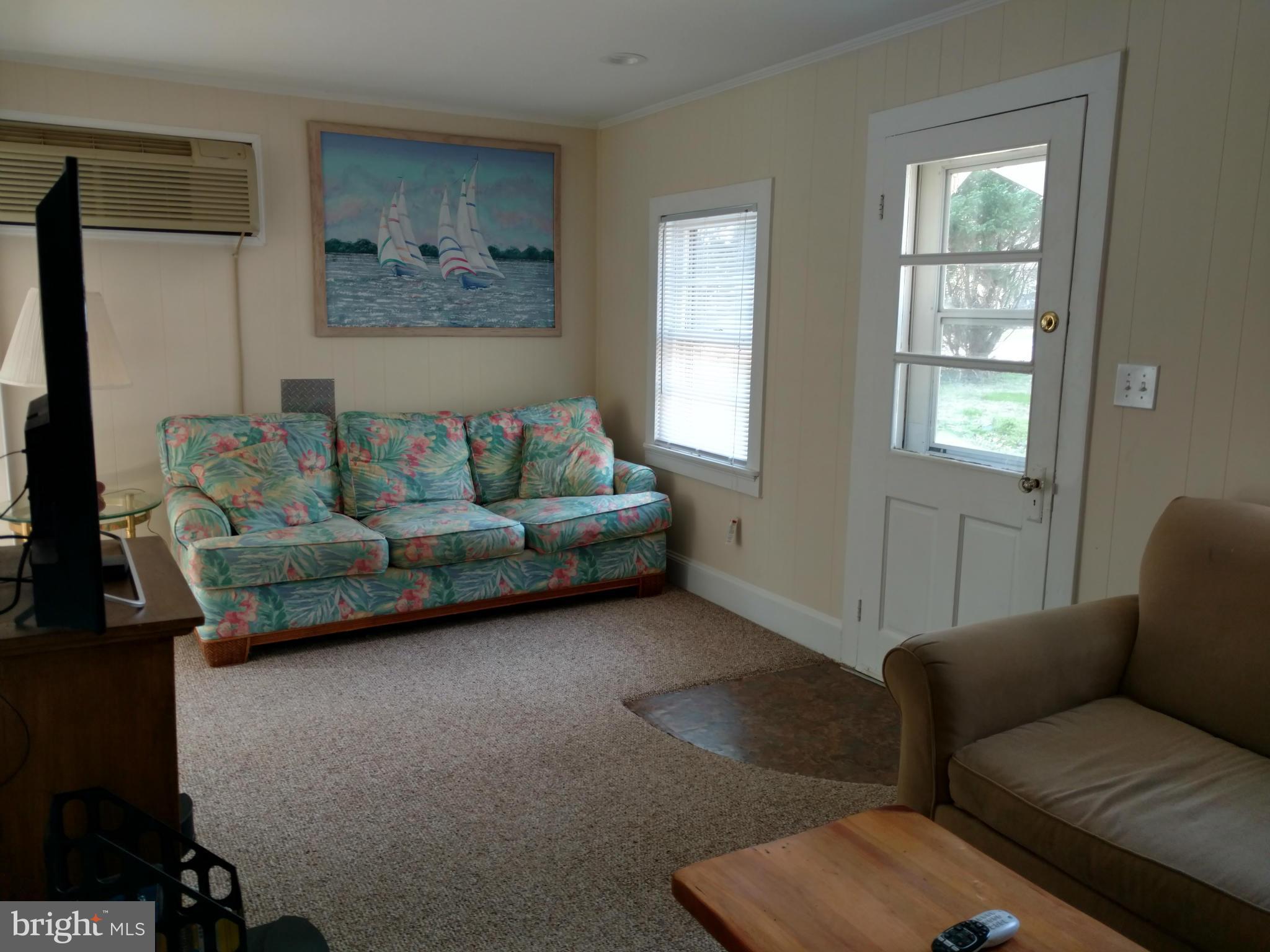30433 Deep Branch Road Trappe, MD 21673 - Photo 6 of 13 Living Room