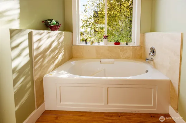 a bathroom with a bathtub
