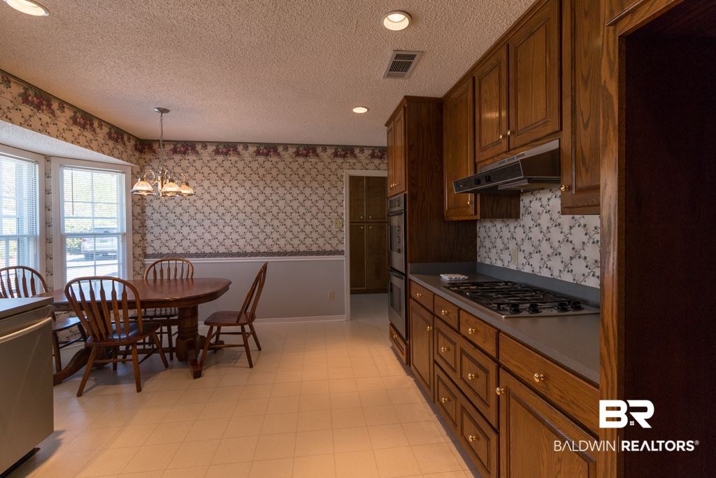 1705 Timberly Road South Mobile, AL 36609 - Photo 18 of 32