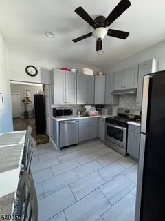 $2,700 | 150 East Main Street, Unit 2, Rockaway, NJ 07866