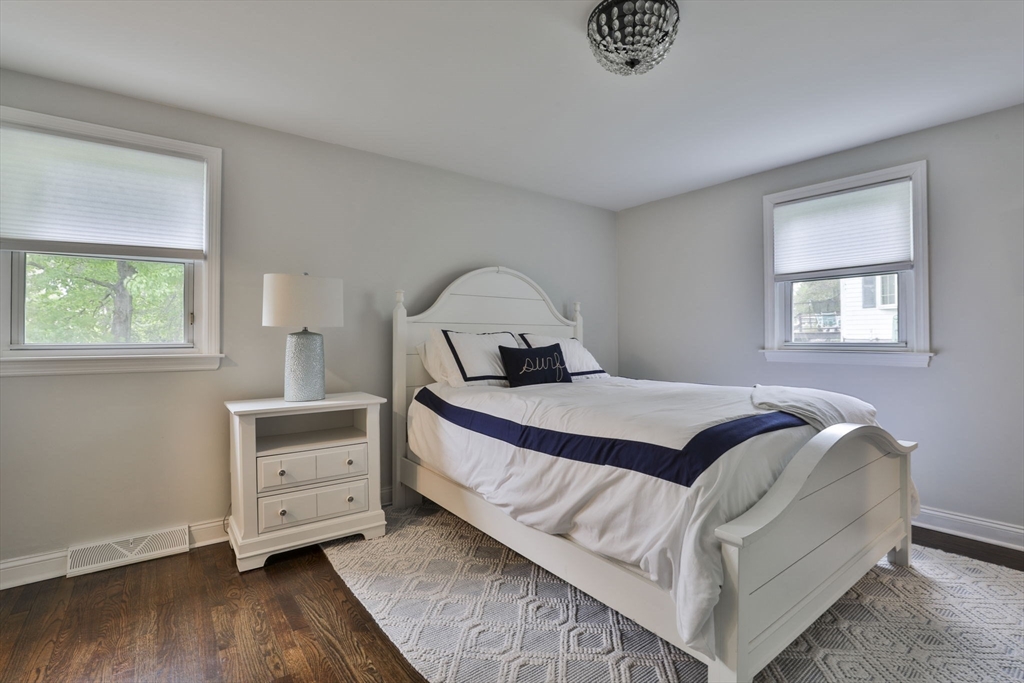 11 Gerry Road Lynnfield, MA 01940 - Photo 23 of 39 Gallery Image 23