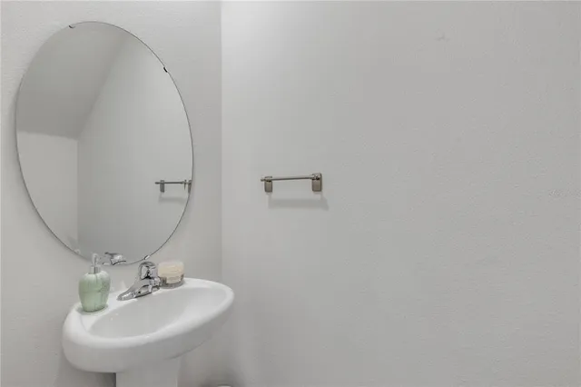 $299,000 | 2724 Silver Canoe Drive, Edgewater, FL 32141