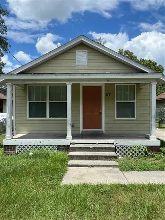$1,445 | 717 West Silver Springs Place, Ocala, FL 34475