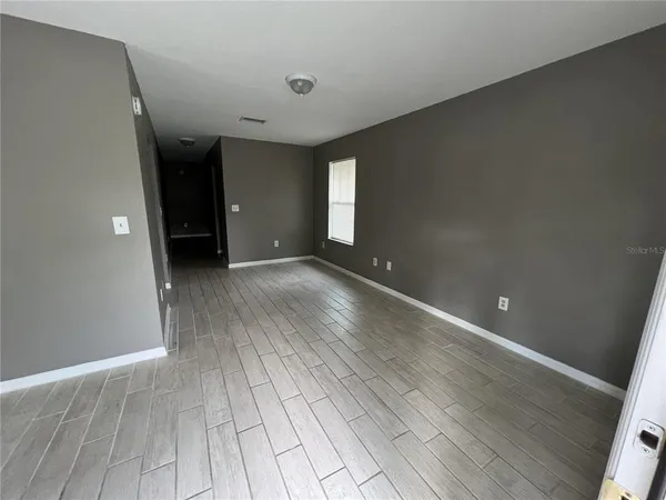 $1,445 | 717 West Silver Springs Place, Ocala, FL 34475