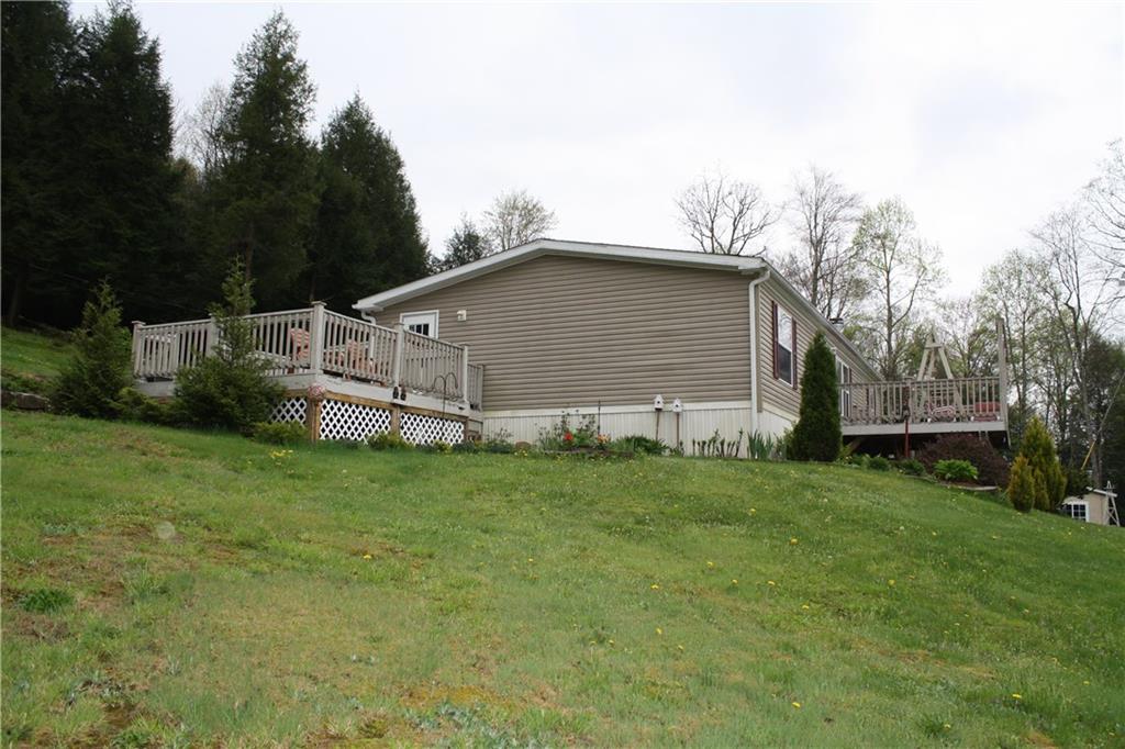 138 Ridge Lane Polk, PA 16342 - Photo 3 of 19