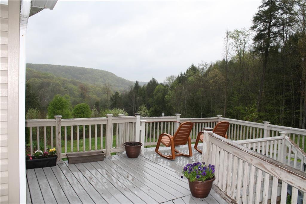 138 Ridge Lane Polk, PA 16342 - Photo 5 of 19