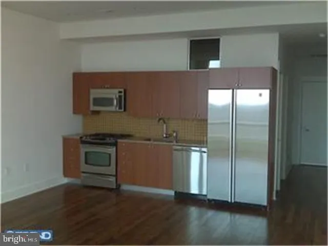 $320,000 | 1101 Locust Street, Unit 8K, Philadelphia, PA 19107