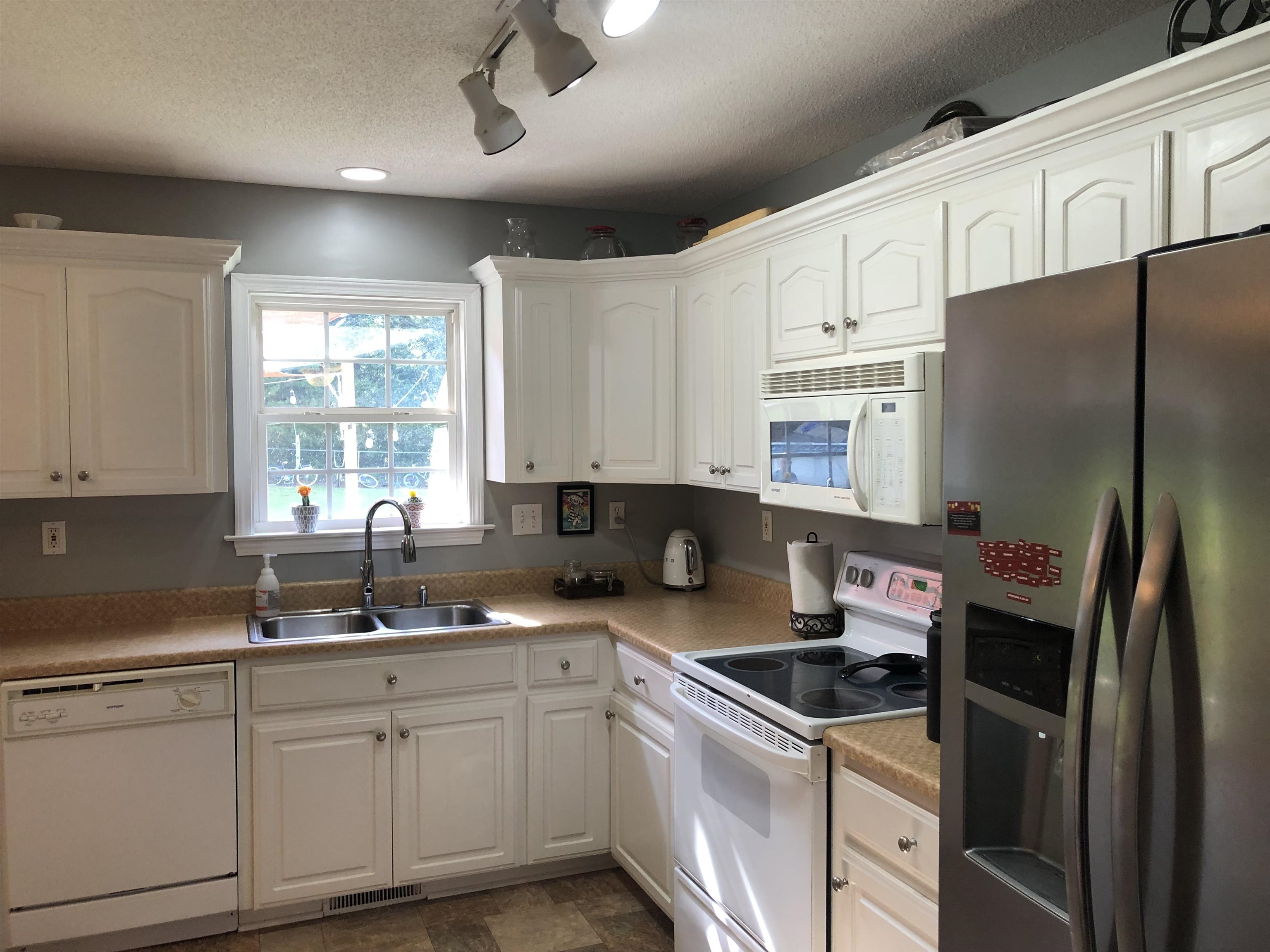 258 Summer Winds Lane Inman, SC 29349 - Photo 4 of 16