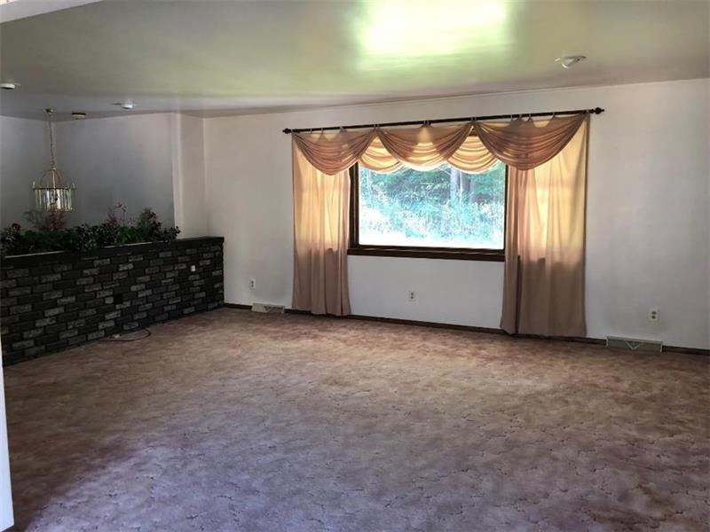 585 Union Valley Road New Castle, PA 16101 - Photo 6 of 17 Gallery Image 6