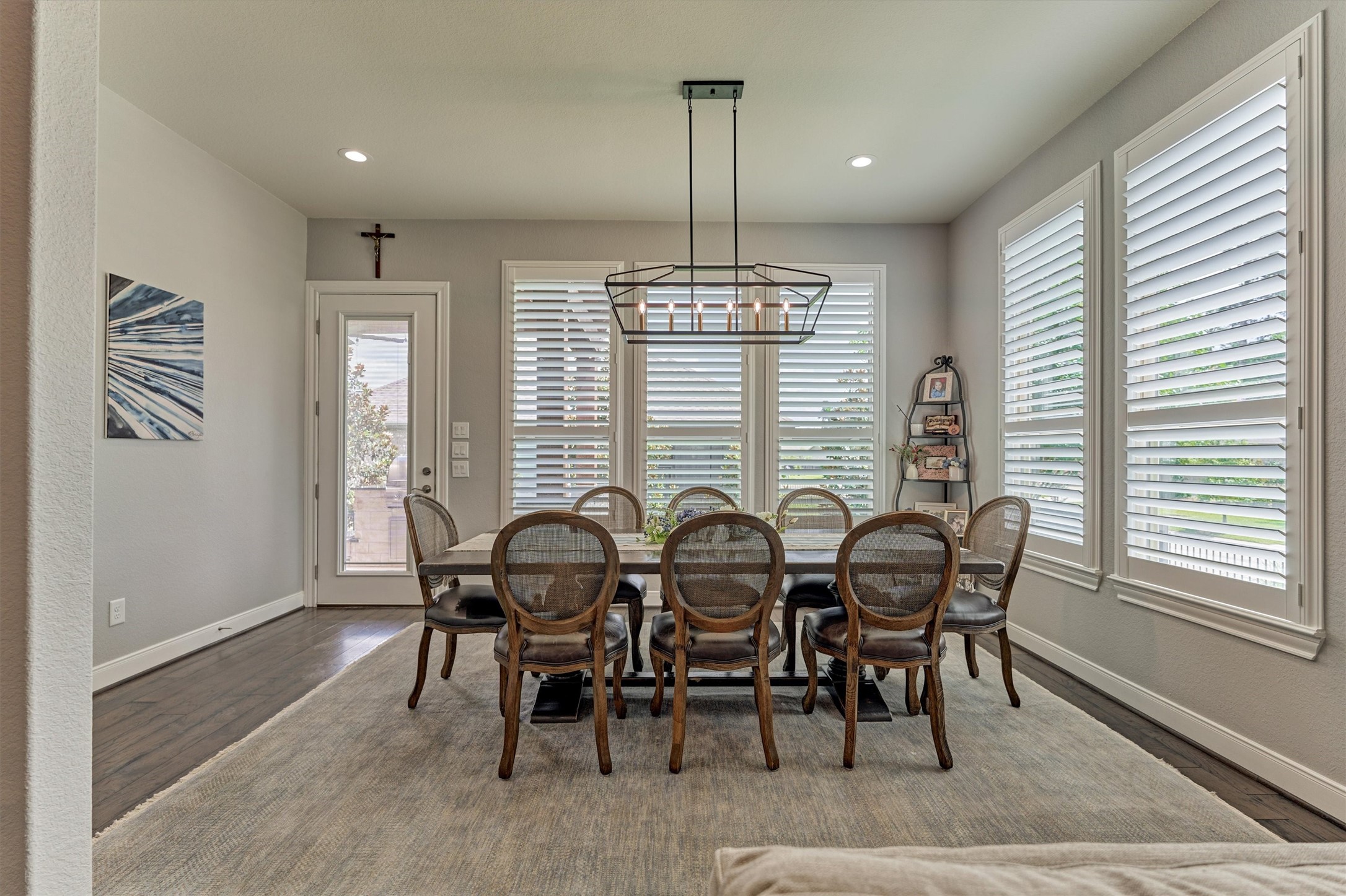 108 Wild Wick Way Spring, TX 77382 - Photo 21 of 44 The Bright And Versatile Sun Room Extends The Entertaining Space And Can Serve A Number Of Purposes (Formal Dining Room, Music Room, Bar/Lounge, etc.). Note The Striking Clear View Plantation Shutters.