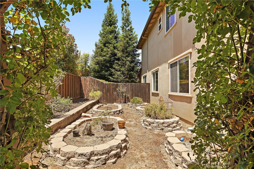 204 Vista Del Rio Court Paso Robles, CA 93446 - Photo 33 of 43