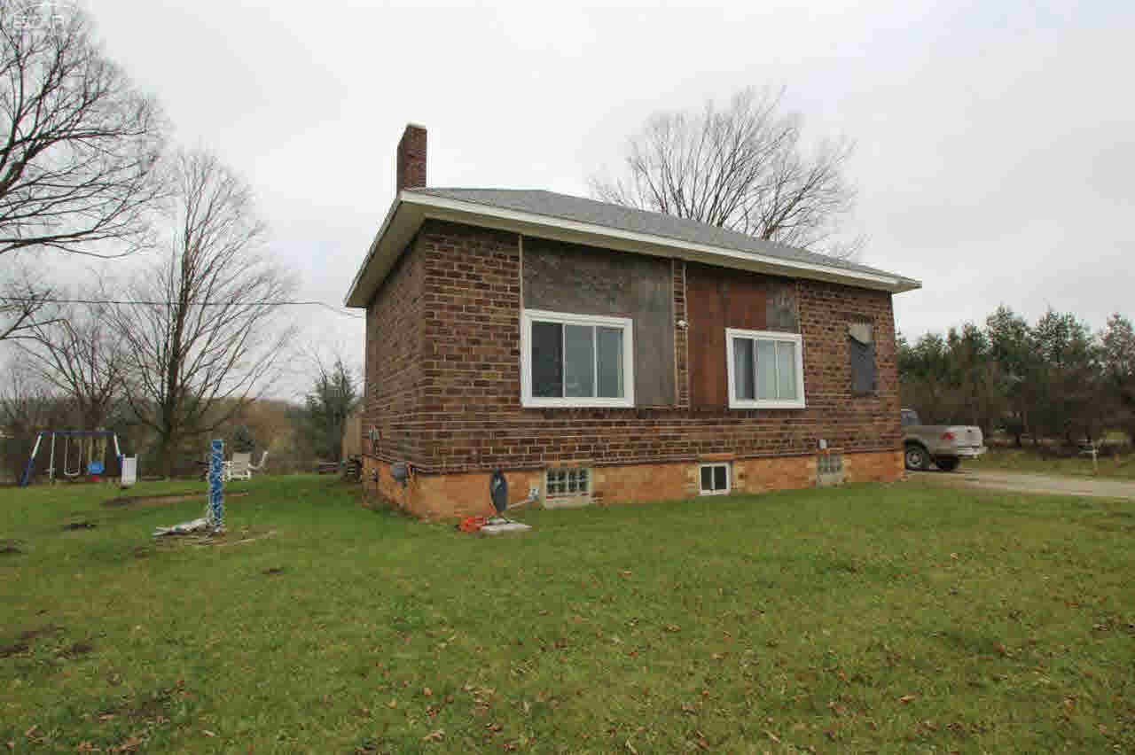 3994 Merwin Road Lapeer, MI 48446 - Photo 1 of 14 20454447.JPG