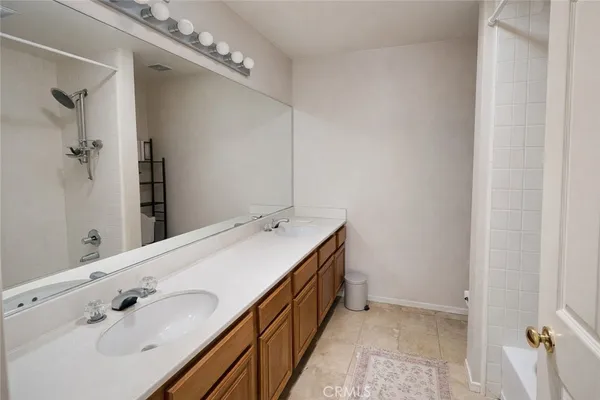 $3,500 | 5637 Redwood Avenue, Palmdale, CA 93551