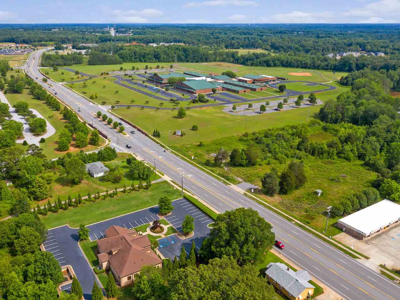 5021 Highway 9 Inman, SC 29349 - Photo 2 of 10