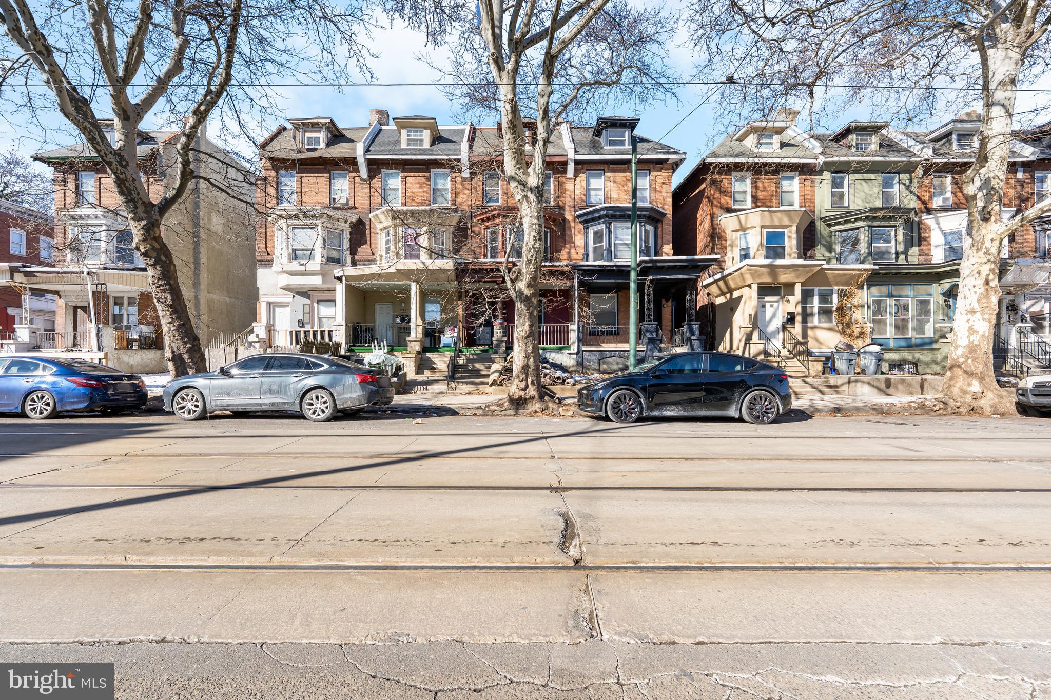 a building exterior with multiple houses