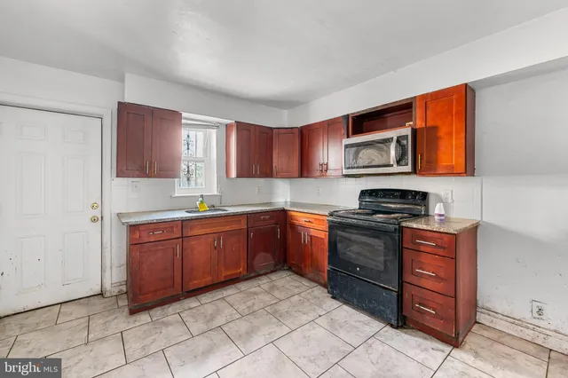 $249,900 | 5215 Chester Avenue, Philadelphia, PA 19143