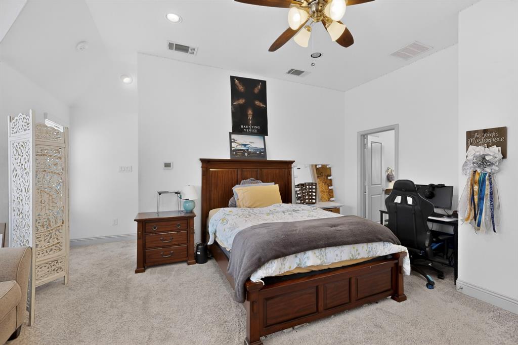 428 Balmora Way Roanoke, TX 76262 - Photo 29 of 40