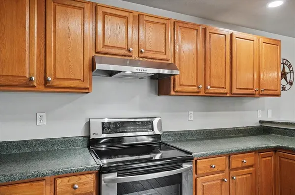 $419,000 | 13271 23rd Street, Perry, KS 66073
