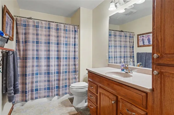 $419,000 | 13271 23rd Street, Perry, KS 66073