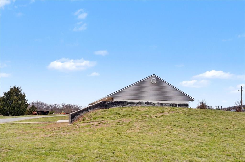 13271 23rd Street Perry, KS 66073 - Photo 33 of 39