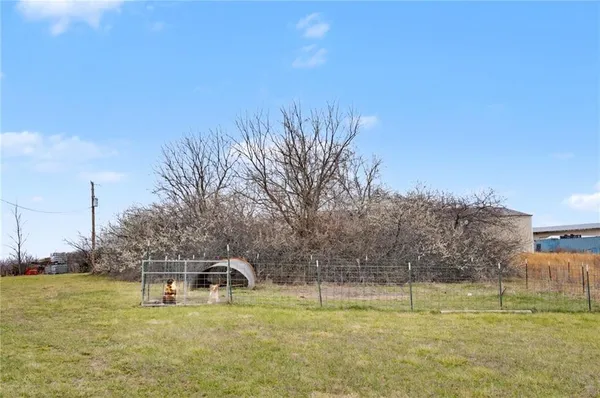 $419,000 | 13271 23rd Street, Perry, KS 66073