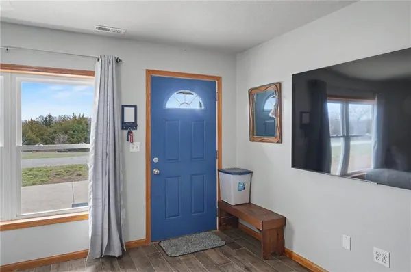 $419,000 | 13271 23rd Street, Perry, KS 66073