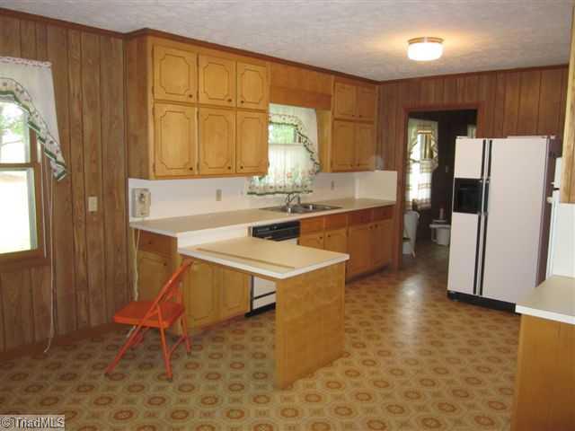 9268 Park Springs Road Ruffin, NC 27326 - Photo 9 of 16 Kitchen. View of kitchen, so inviting.