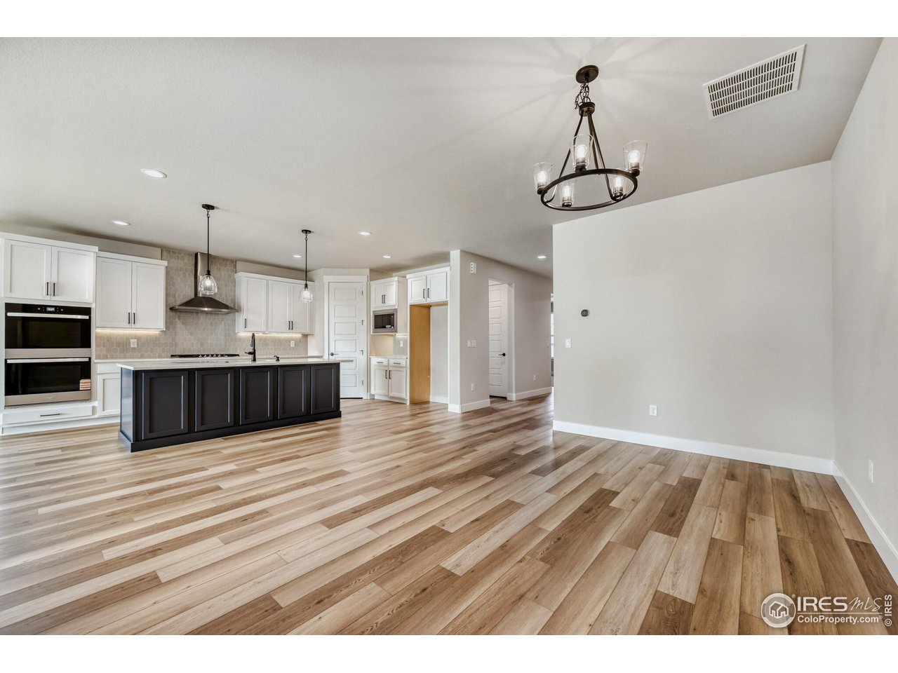 5842 Aspenglow Street Firestone, CO 80504 - Photo 12 of 28