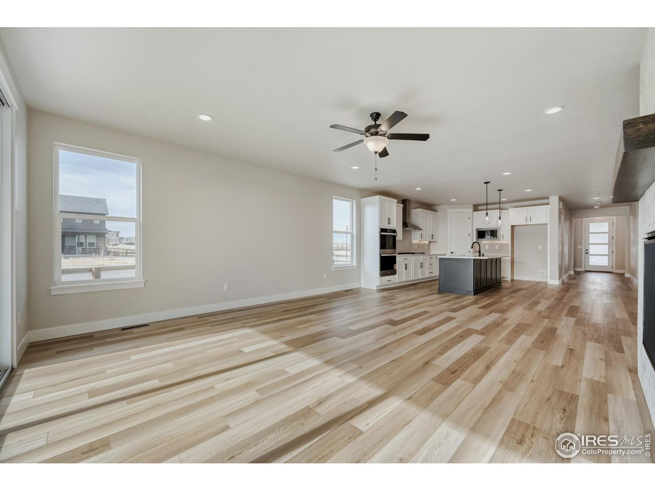 5842 Aspenglow Street Firestone, CO 80504 - Photo 6 of 28