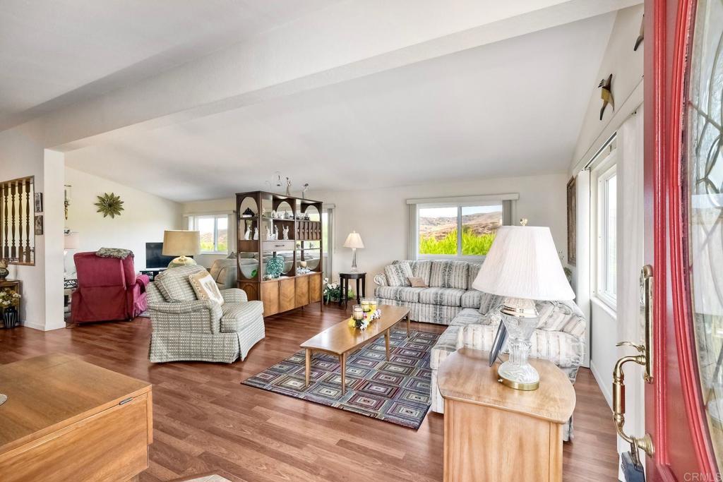 1477 Salem Court Oceanside, CA 92057 - Photo 6 of 36