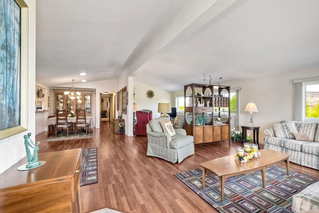 1477 Salem Court Oceanside, CA 92057 - Photo 7 of 36