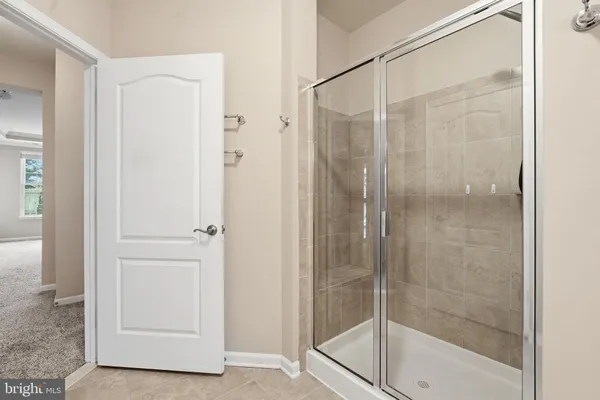 $3,600 | 44025 Vaira Terrace, Chantilly, VA 20152