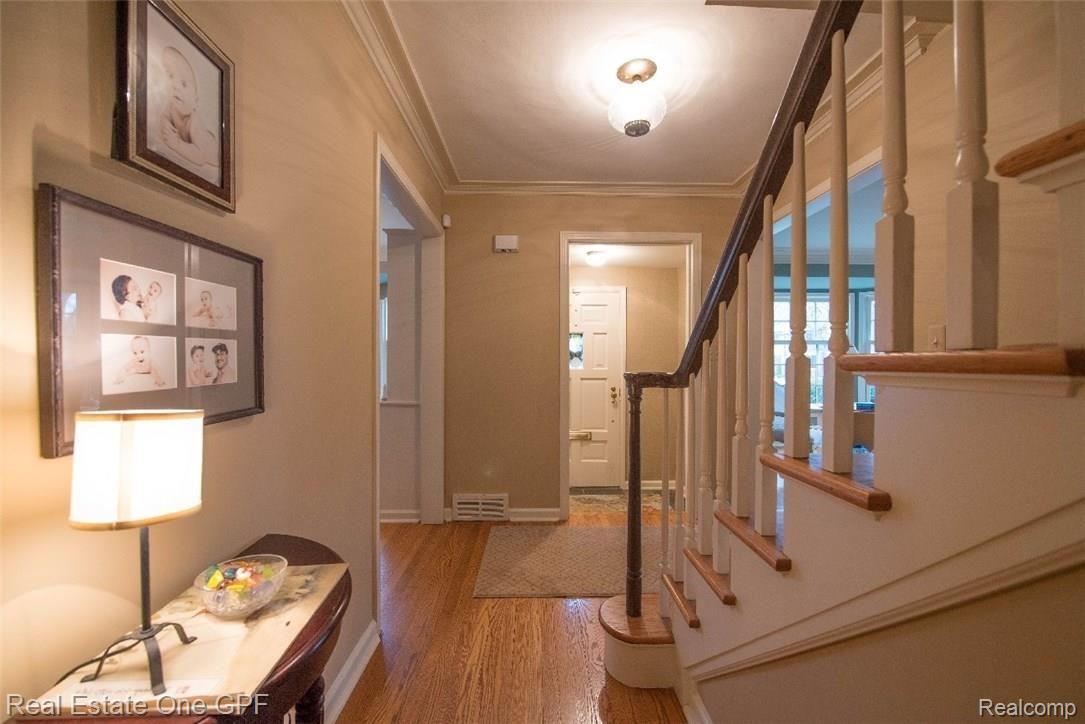 1052 Audubon Road Grosse Pointe, MI 48230 - Photo 3 of 31 1052Audubon5.jpg