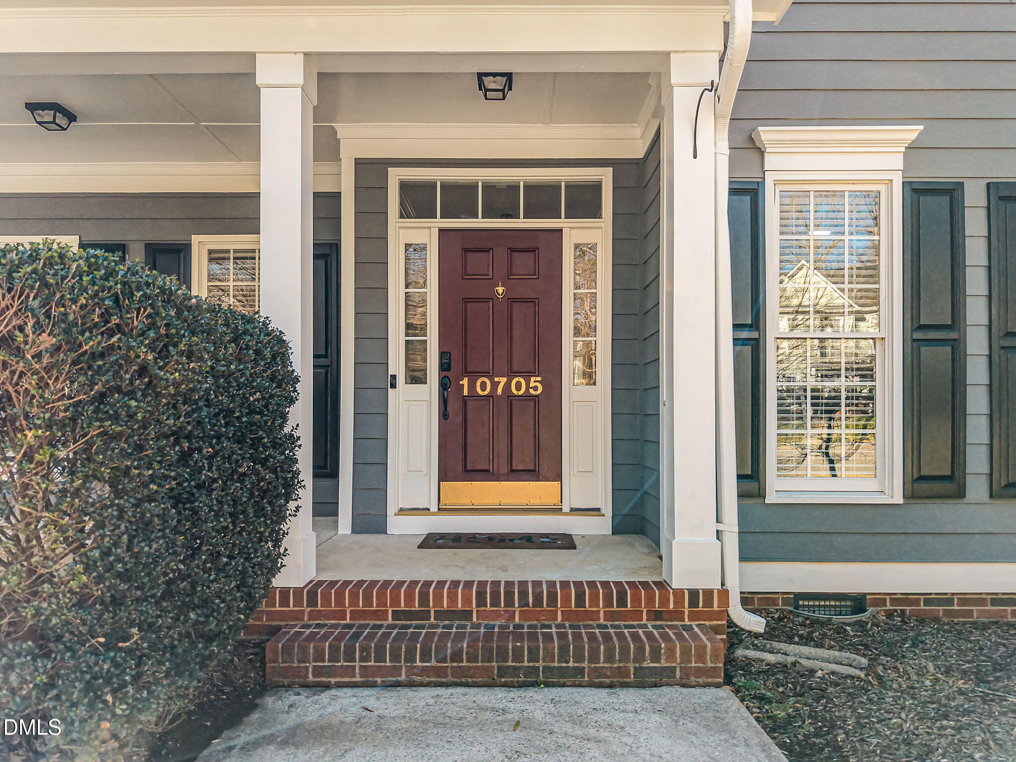 10705 Collinsworth Court Raleigh, NC 27614 - Photo 4 of 49 Front Entrance
