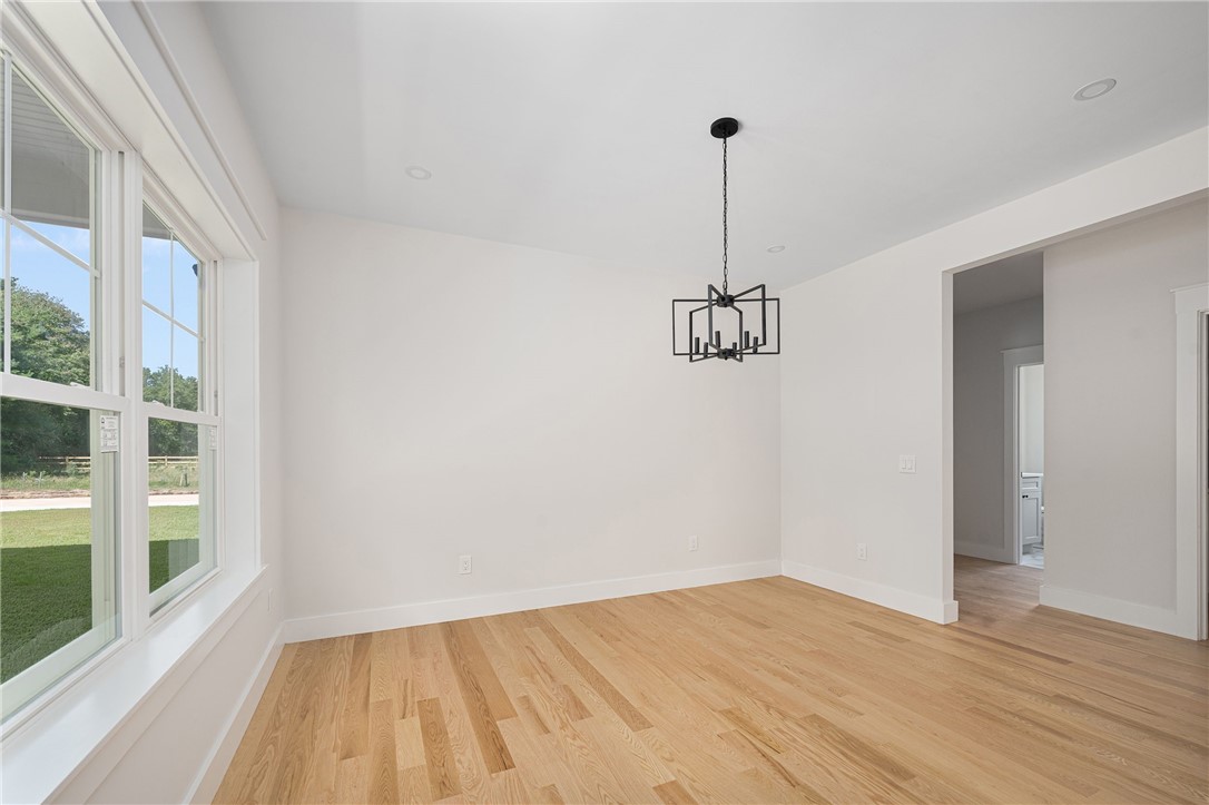 80 Rice City Road Coventry, RI 02827 - Photo 3 of 31 Gallery Image 3