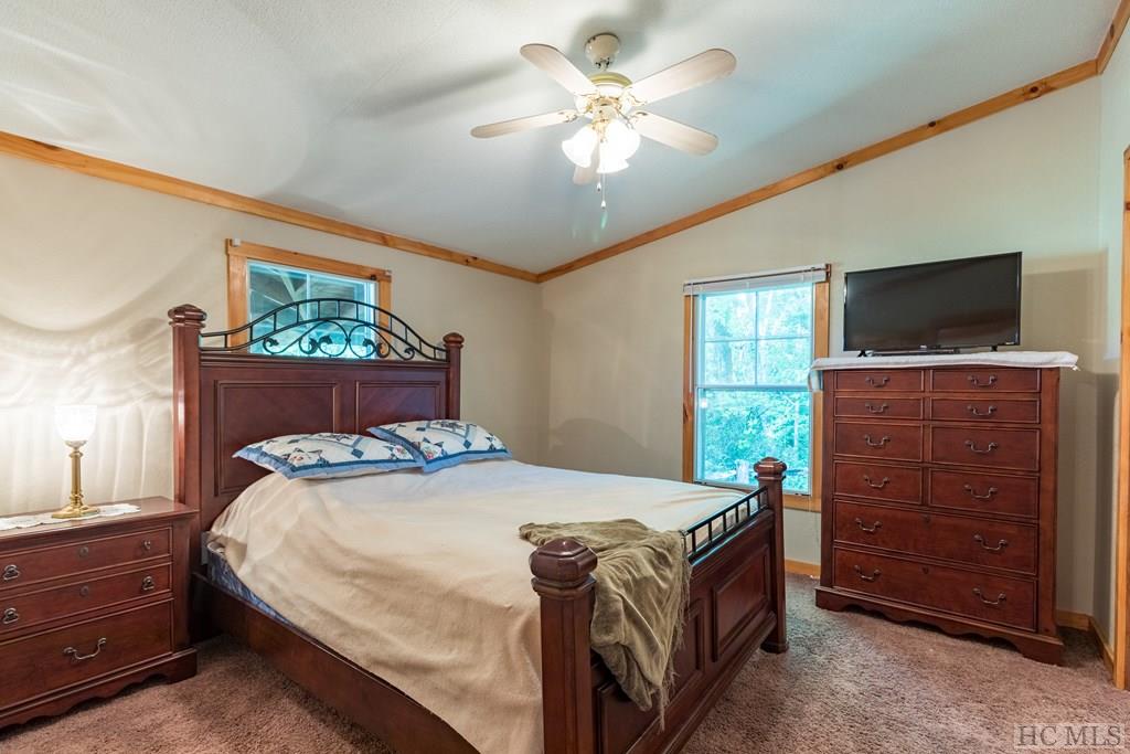 426 Bright Mountain Road Cullowhee, NC 28723 - Photo 9 of 14 Gallery Image 9