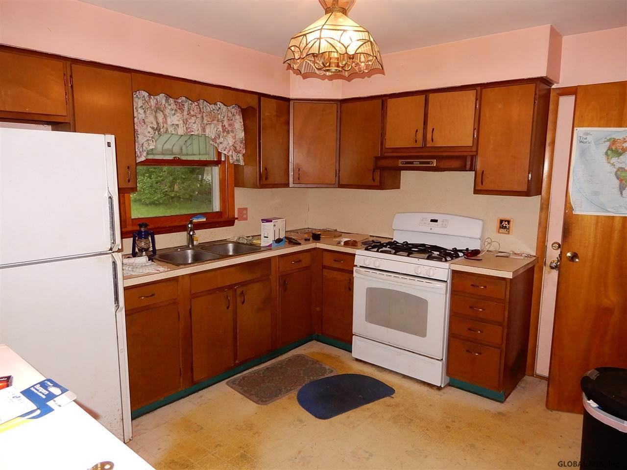 55 Perry Road Troy, NY 12182 - Photo 3 of 8 Photo 3