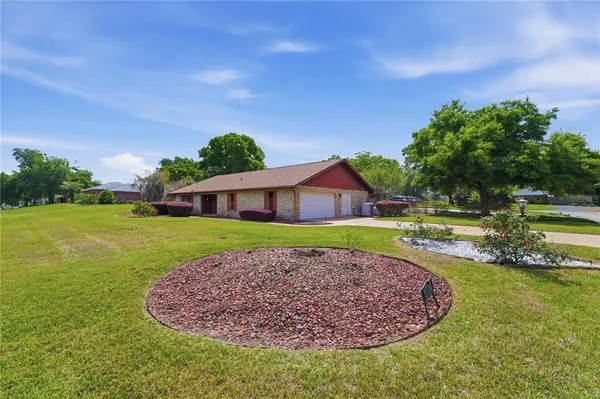 $260,000 | 9704 Wedgewood Lane, Leesburg, FL 34788