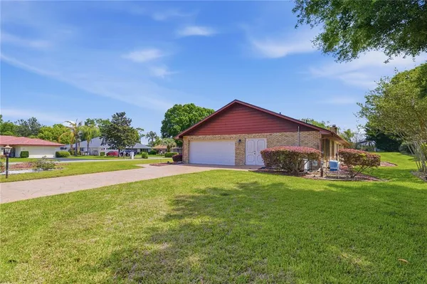 $260,000 | 9704 Wedgewood Lane, Leesburg, FL 34788