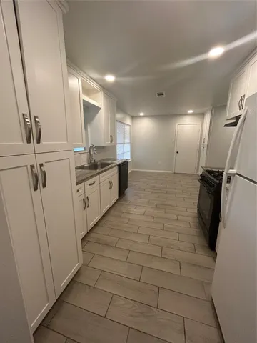 $1,650 | 2310 Grape Lane, Pasadena, TX 77502