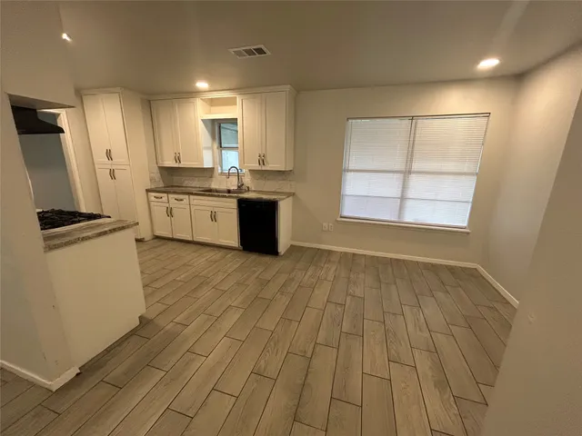 $1,650 | 2310 Grape Lane, Pasadena, TX 77502