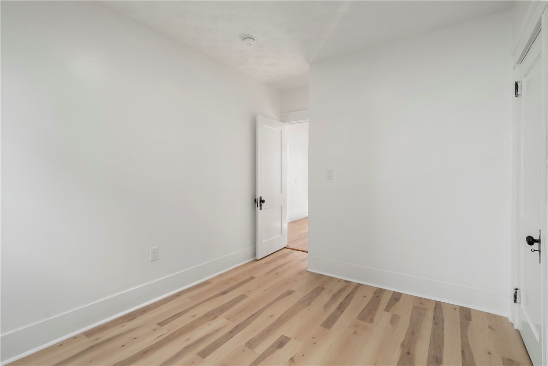 19 Vale Street, Unit 1 Providence, RI 02908 - Photo 16 of 19