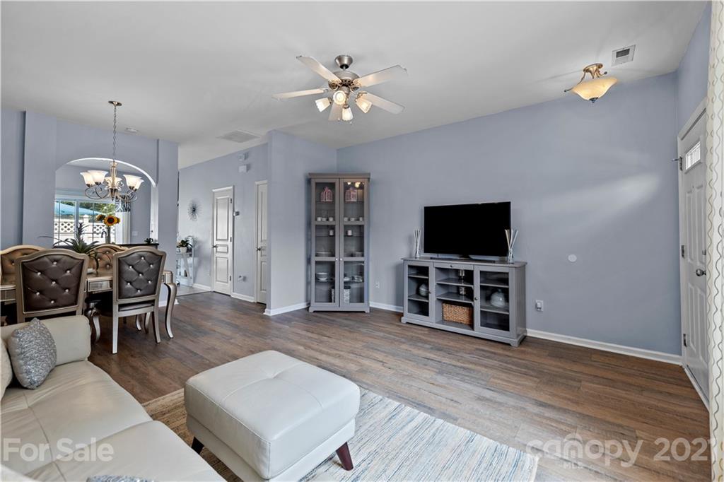 229 Dawn Mist Lane, Unit 43 Fort Mill, SC 29708 - Photo 6 of 39 Gallery Image 6
