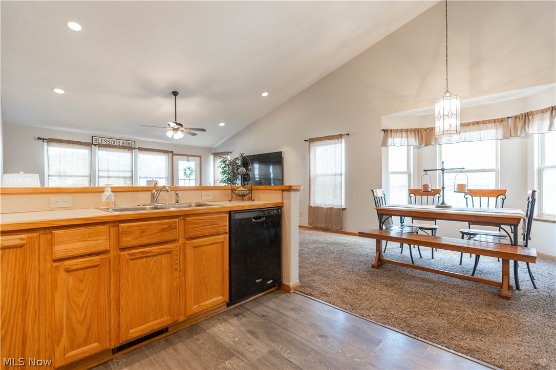 368 Hillman Road Akron, OH 44312 - Photo 9 of 31 Gallery Image 9