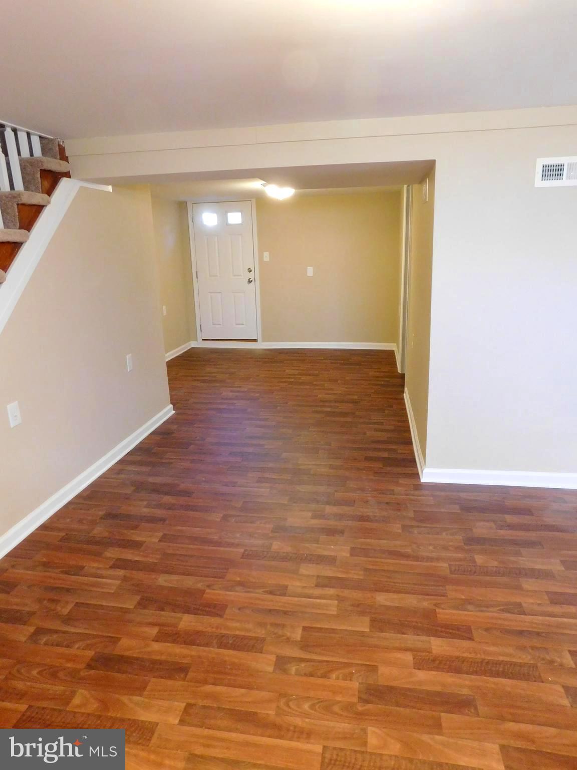 620 Charraway Road Baltimore, MD 21229 - Photo 28 of 32 Family Room