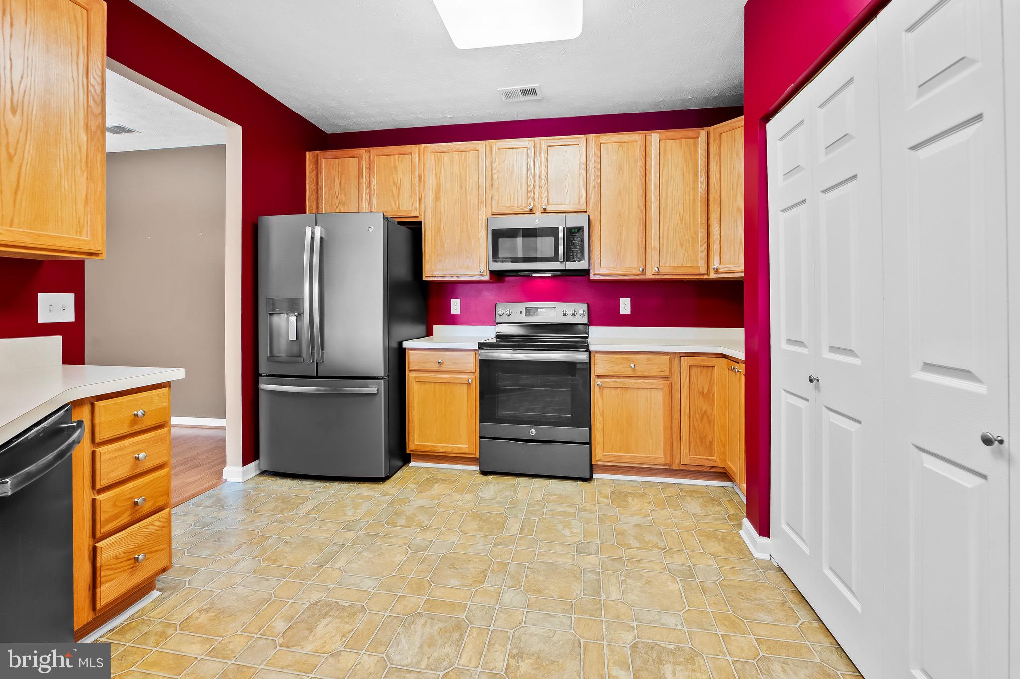 5258 Glenthorne Court, Unit 5258 Rosedale, MD 21237 - Photo 16 of 33