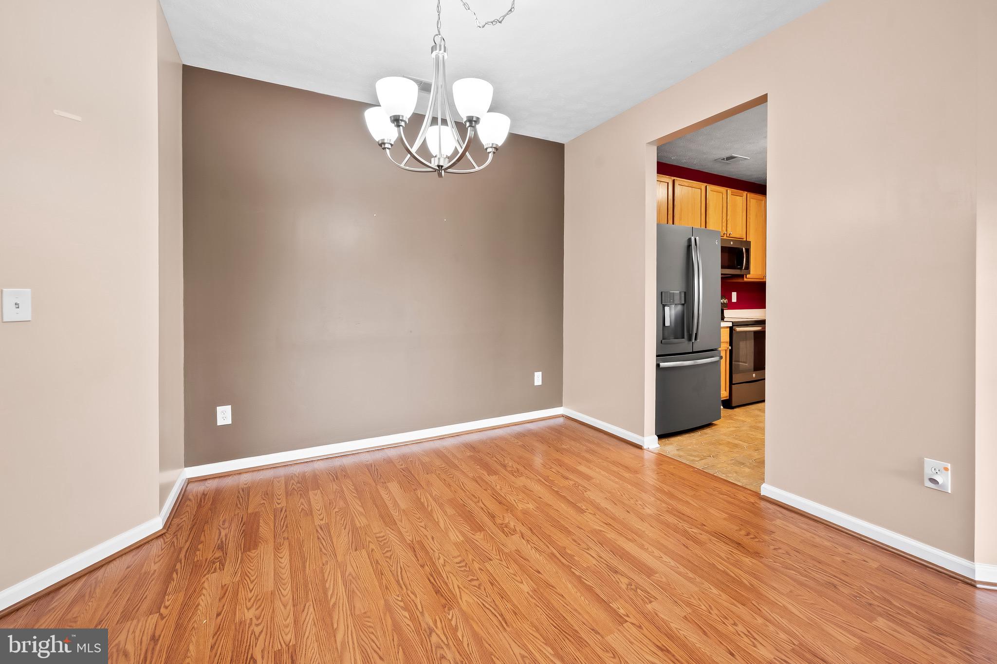 5258 Glenthorne Court, Unit 5258 Rosedale, MD 21237 - Photo 6 of 33