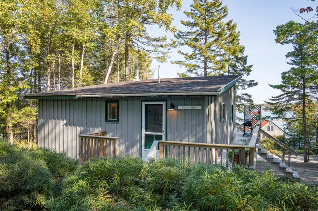 $2,495,000 | 17 Bayberry Lane, Tremont, ME 04612