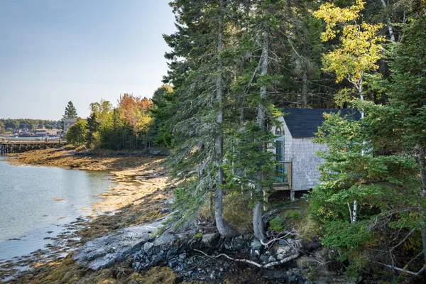 $2,495,000 | 17 Bayberry Lane, Tremont, ME 04612